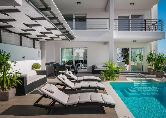 Palladium Willa Makarska