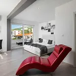 Palladium ヴィラ *