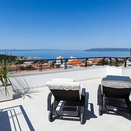 Palladium Makarska
