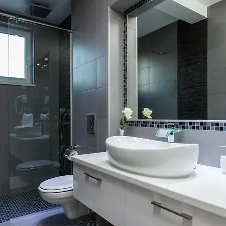 Palladium Vila Makarska