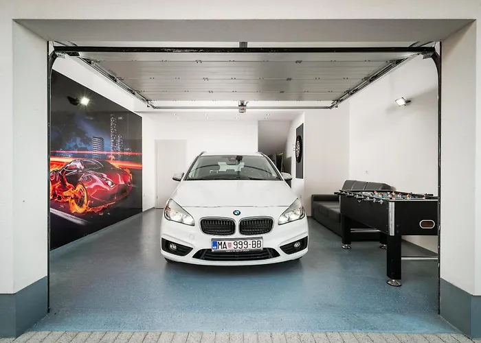 Palladium * מאקרסקה